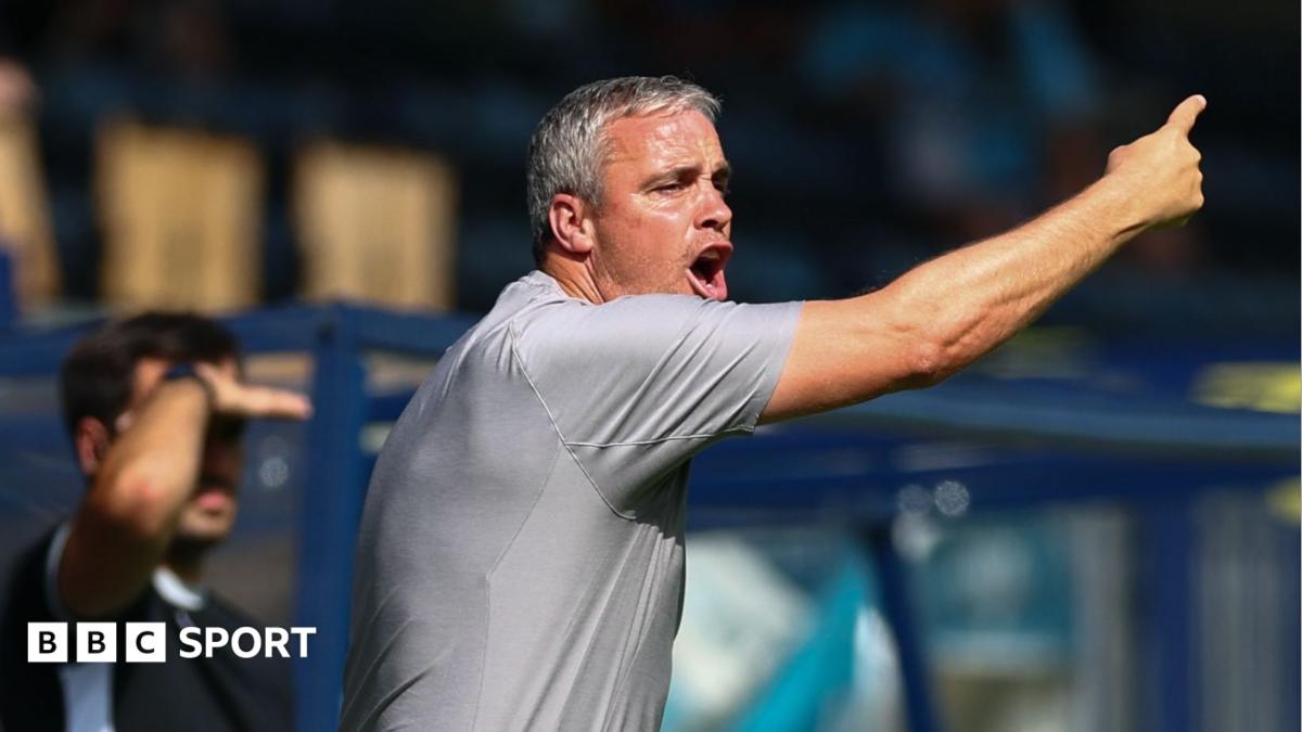 Wycombe Wanderers: Michael Duff sacked by League One club