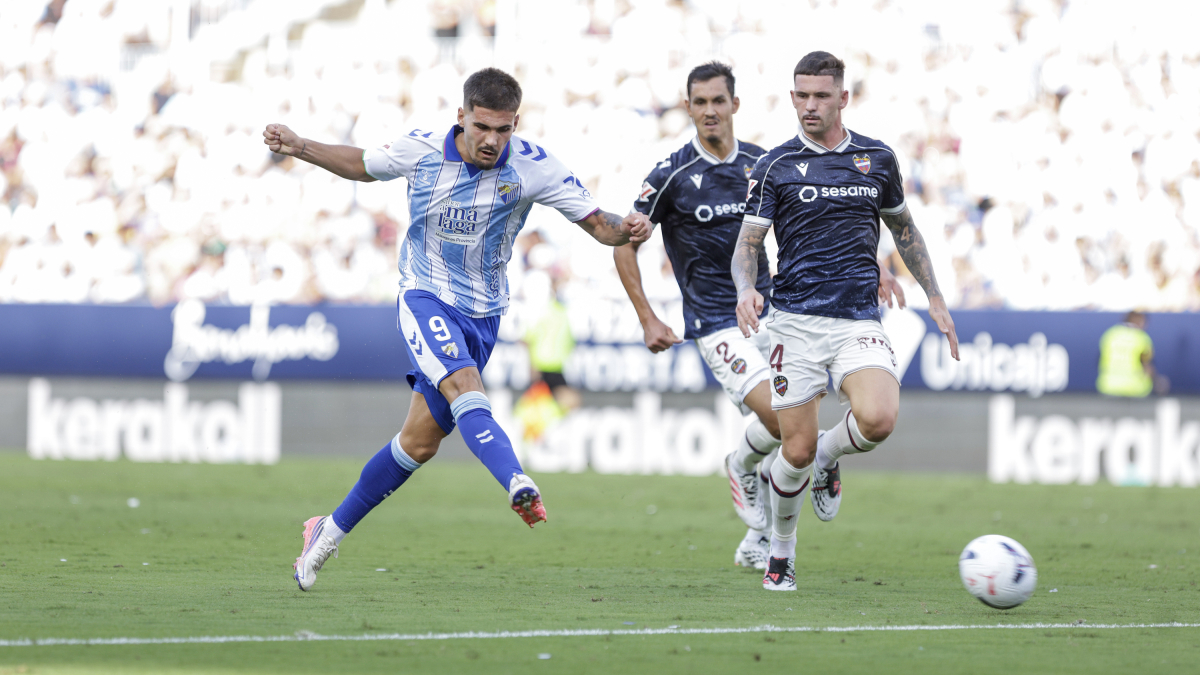 El Málaga necesita al Chupe de Segunda