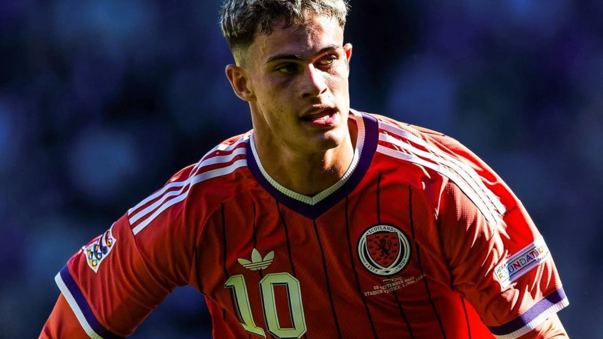 del estreno con Escocia a su deuda con el Sevilla