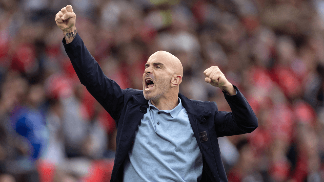 High-flying City welcome Sunderland to the Etihad