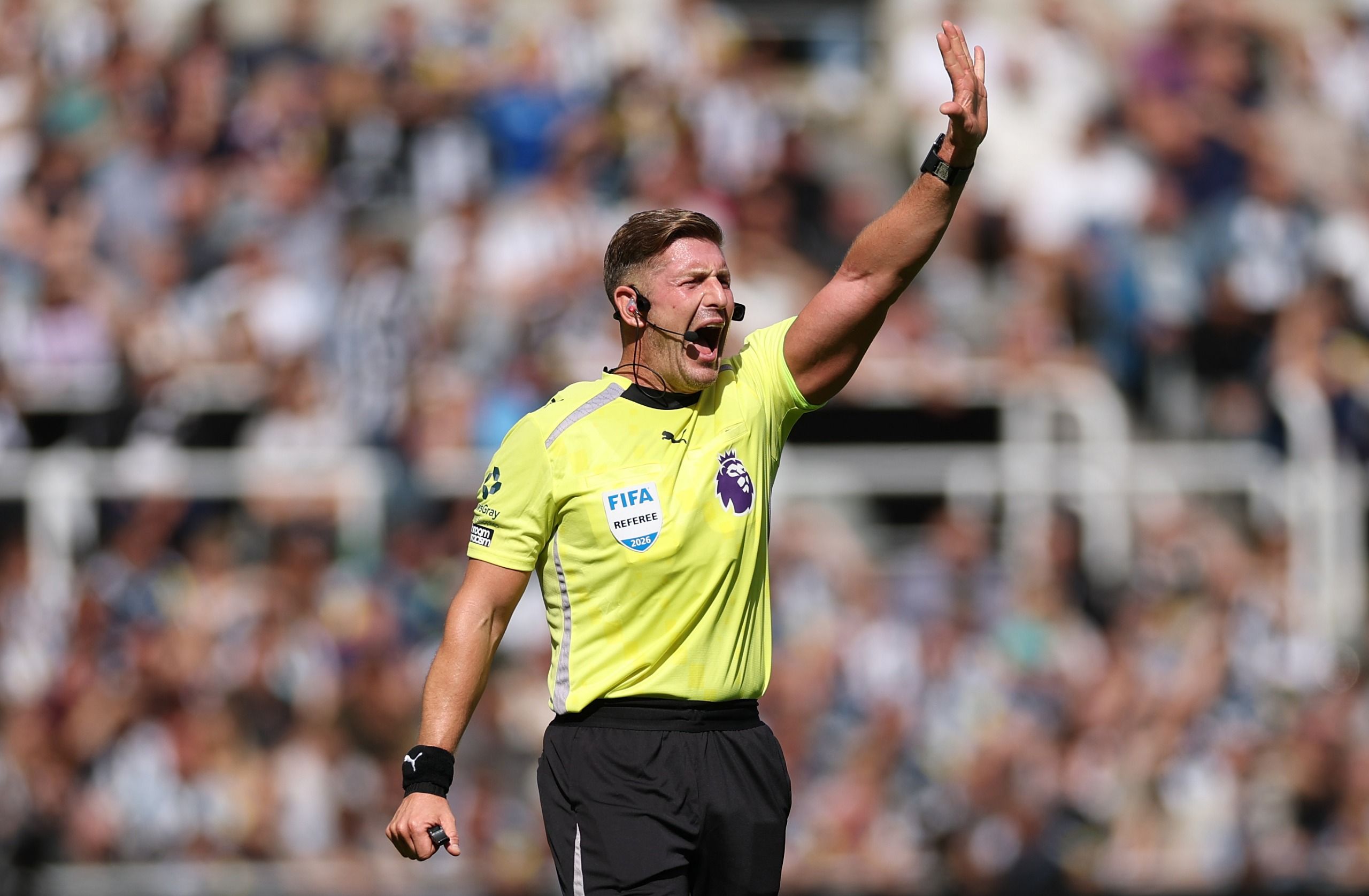 Referees counting down dead balls is undignified and inexact – football already has a less chaotic answer to time-wasting