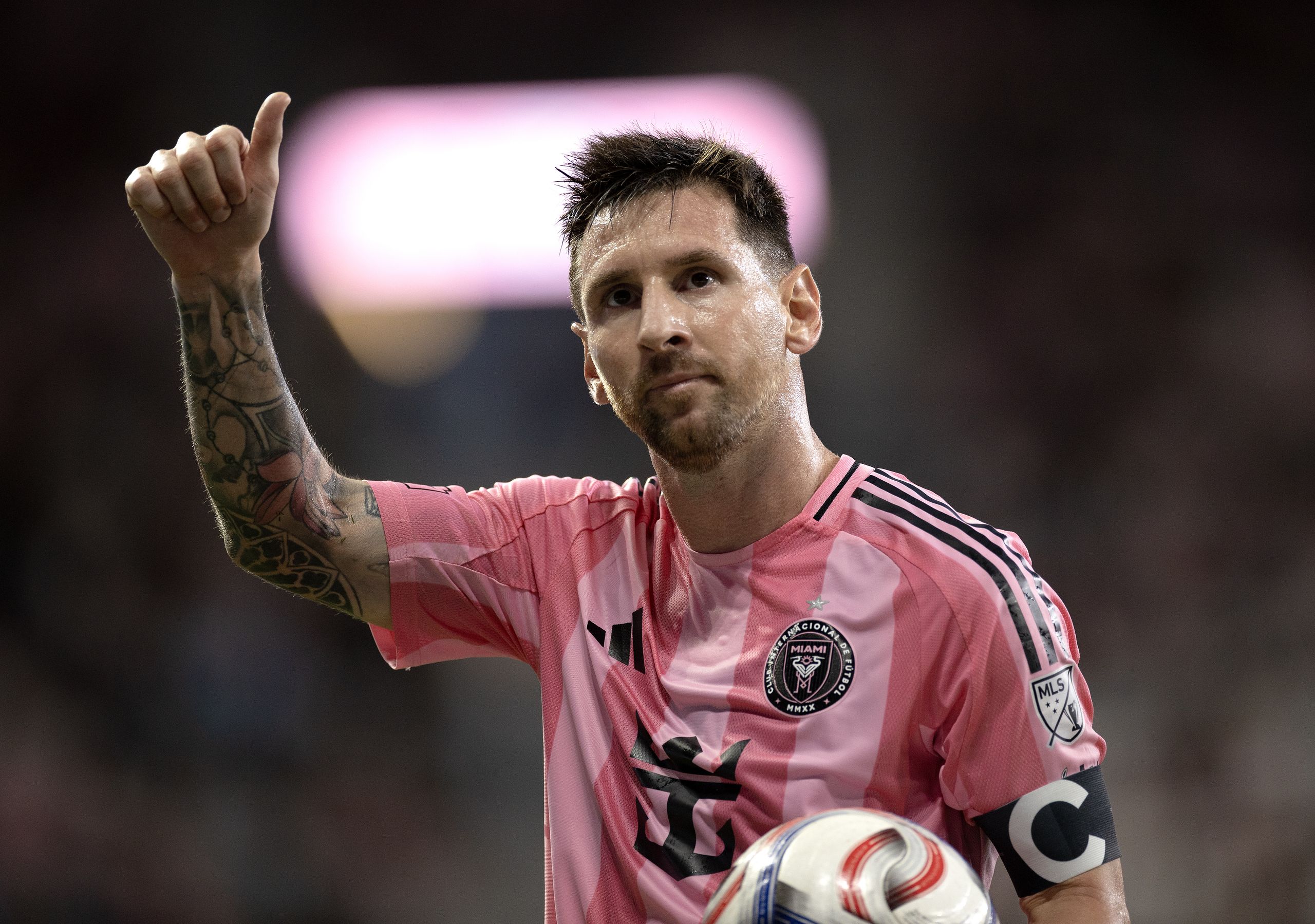 Lionel Messi and Cristiano Ronaldo set to enjoy new battle – and not the one you’d expect
