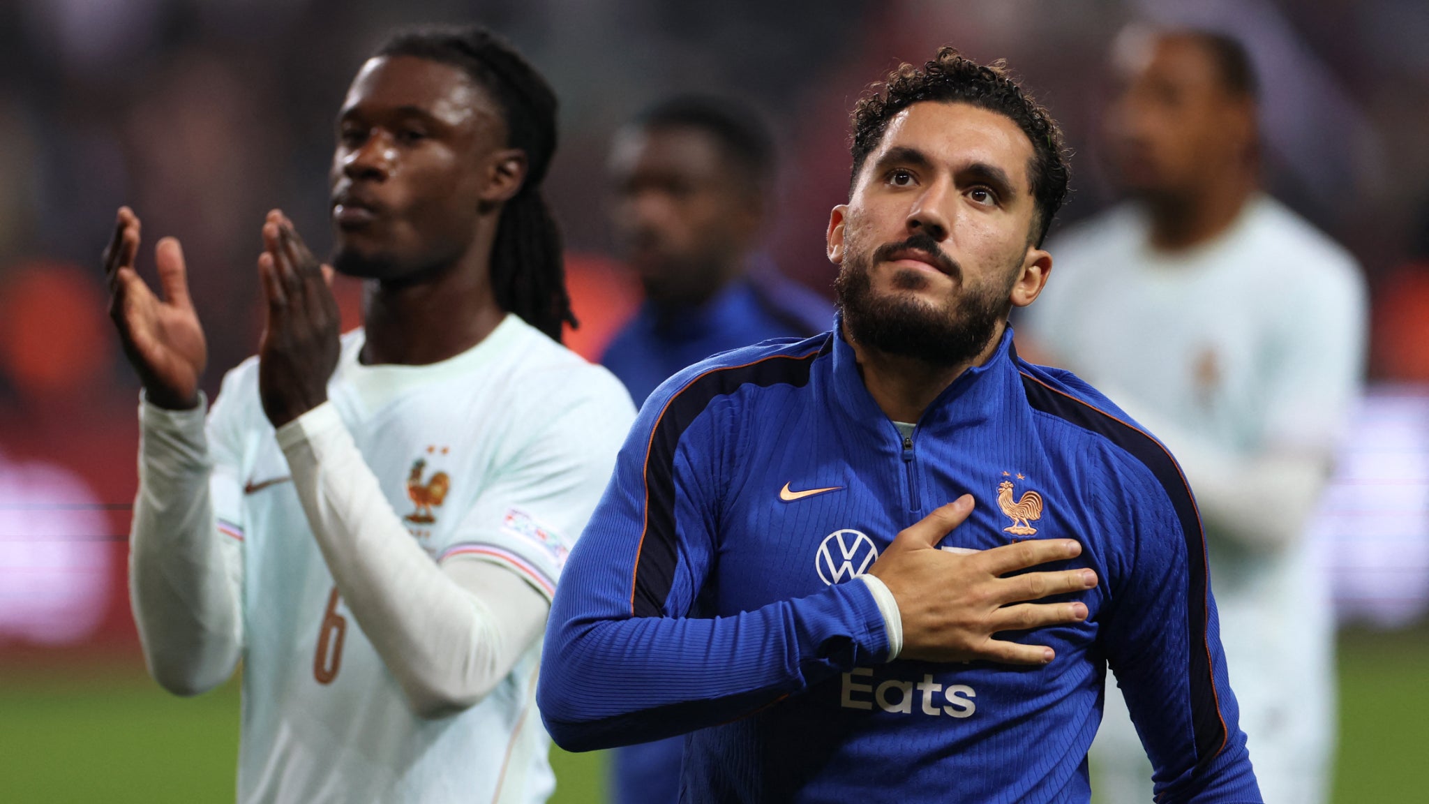 Nous-mêmes on était assez surpris”, Cherki content du jeu des Bleus “malgré l’état du terrain