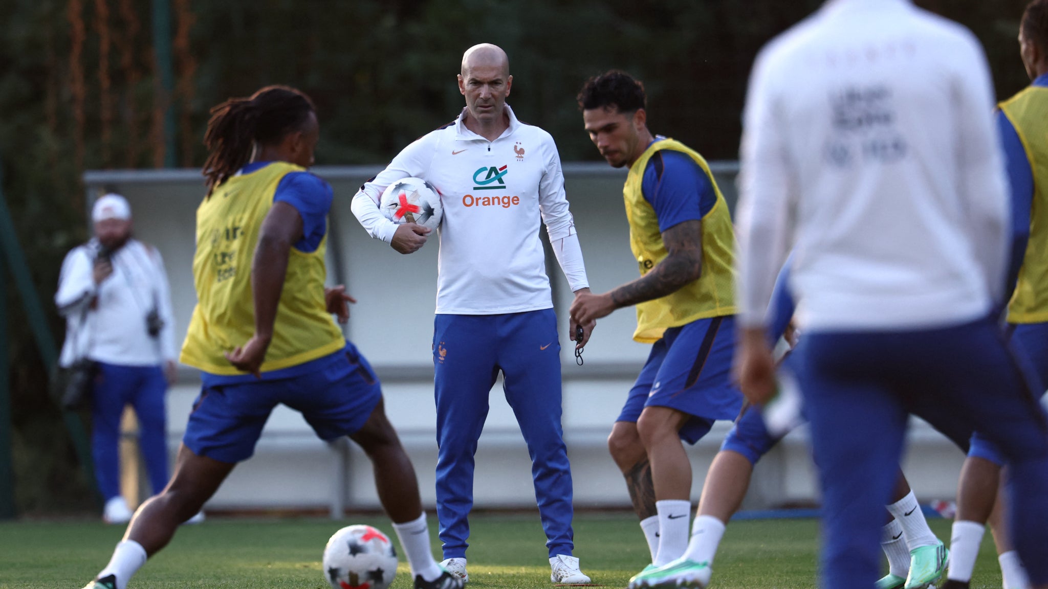 Zidane très impliqué pour son premier entraînement à la tête des Bleus