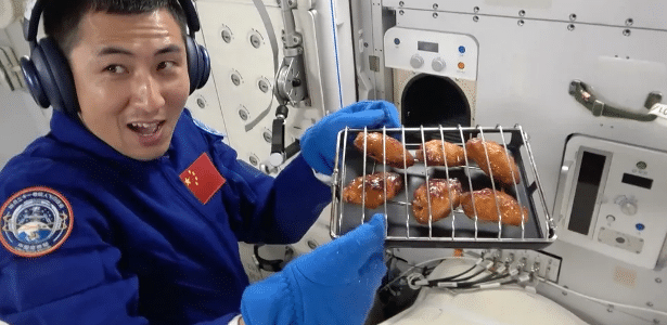 como funciona a primeira air fryer do espaço