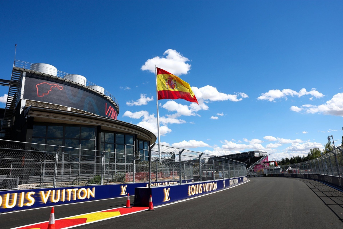David Coulthard warns unchanged Madring return in 2027 would be “stupidity”