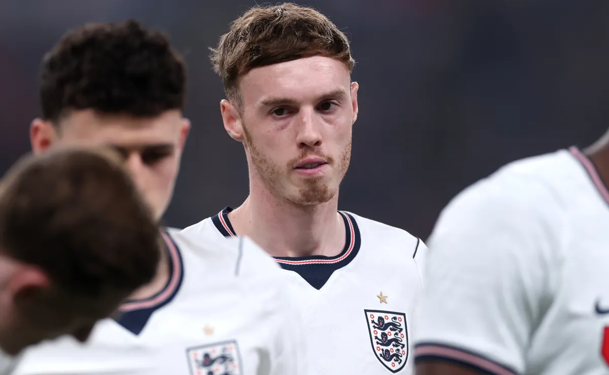 Why is Cole Palmer not playing today for England vs Spain in 2026-27 UEFA Nations League game?