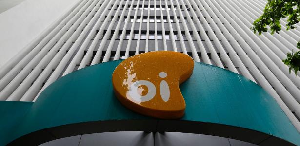 Anatel aprova venda do controle da rede de telefonia fixa da Oi