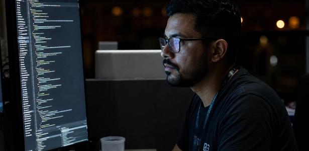 Hackers ‘do bem’ dizem ter invadido ChatGPT em teste com ajuda do Claude