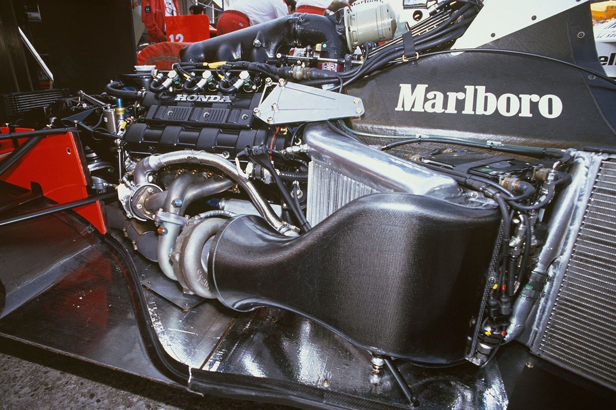F1 ‘muda rumo’ do V8 de 2030 e considera solução biturbo