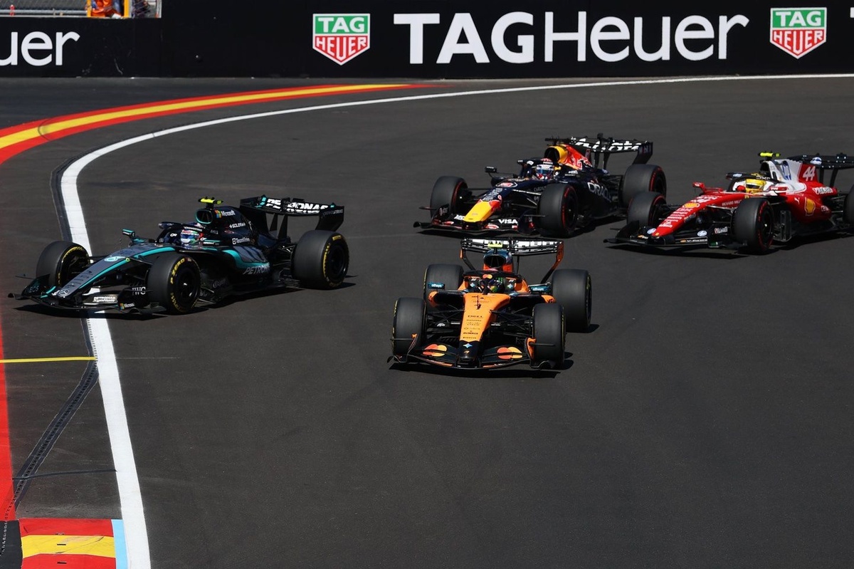 “My race could have been over” – Max Verstappen’s take on first lap incident with Lewis Hamilton