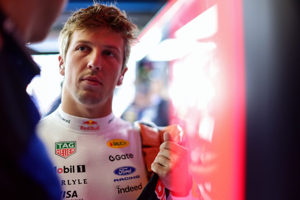 Red Bull urged to keep Liam Lawson for Spanish GP as Isack Hadjar recovers from injury