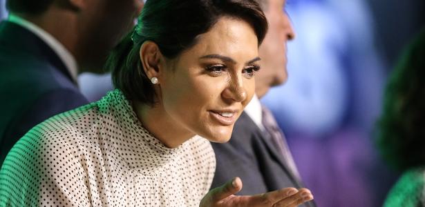 Michelle Bolsonaro apoia André Mendonça em crise no STF