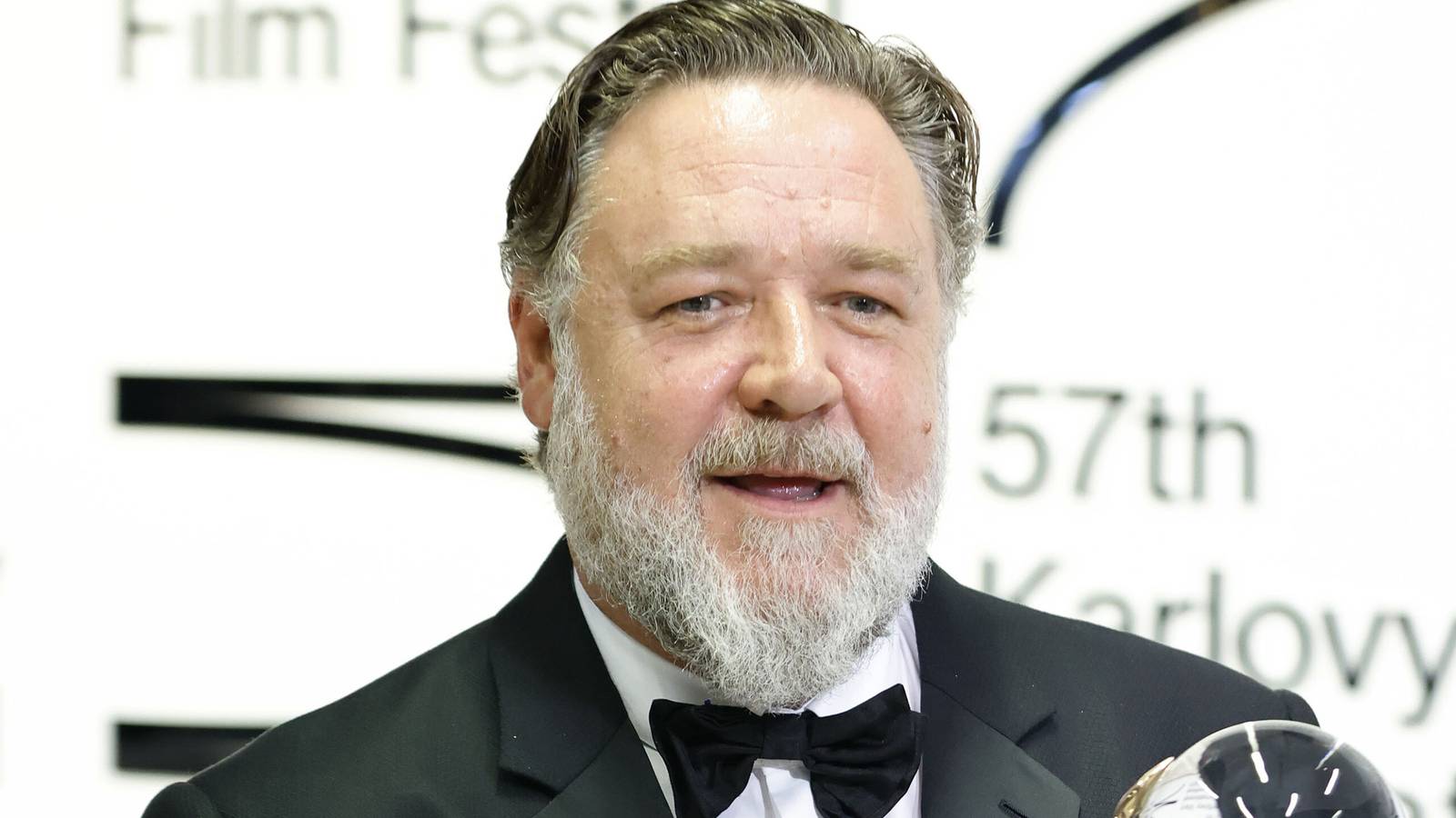 Russell Crowe’s Netflix Crime Thriller Officially Debuts This Week