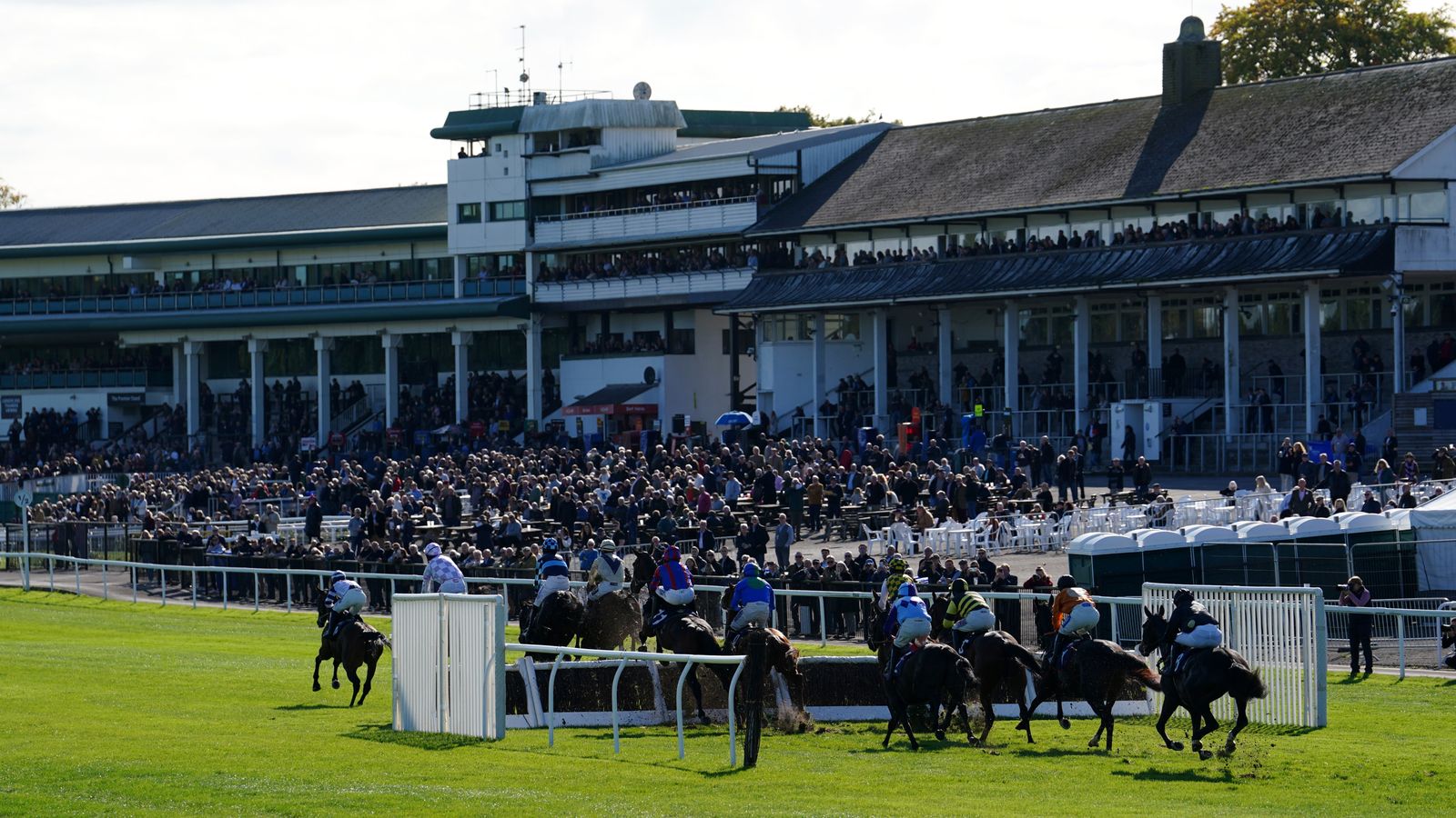 Welsh Racing Festival: Chepstow’s jumps opener to feature no chase races following extremely dry summer | Racing News
