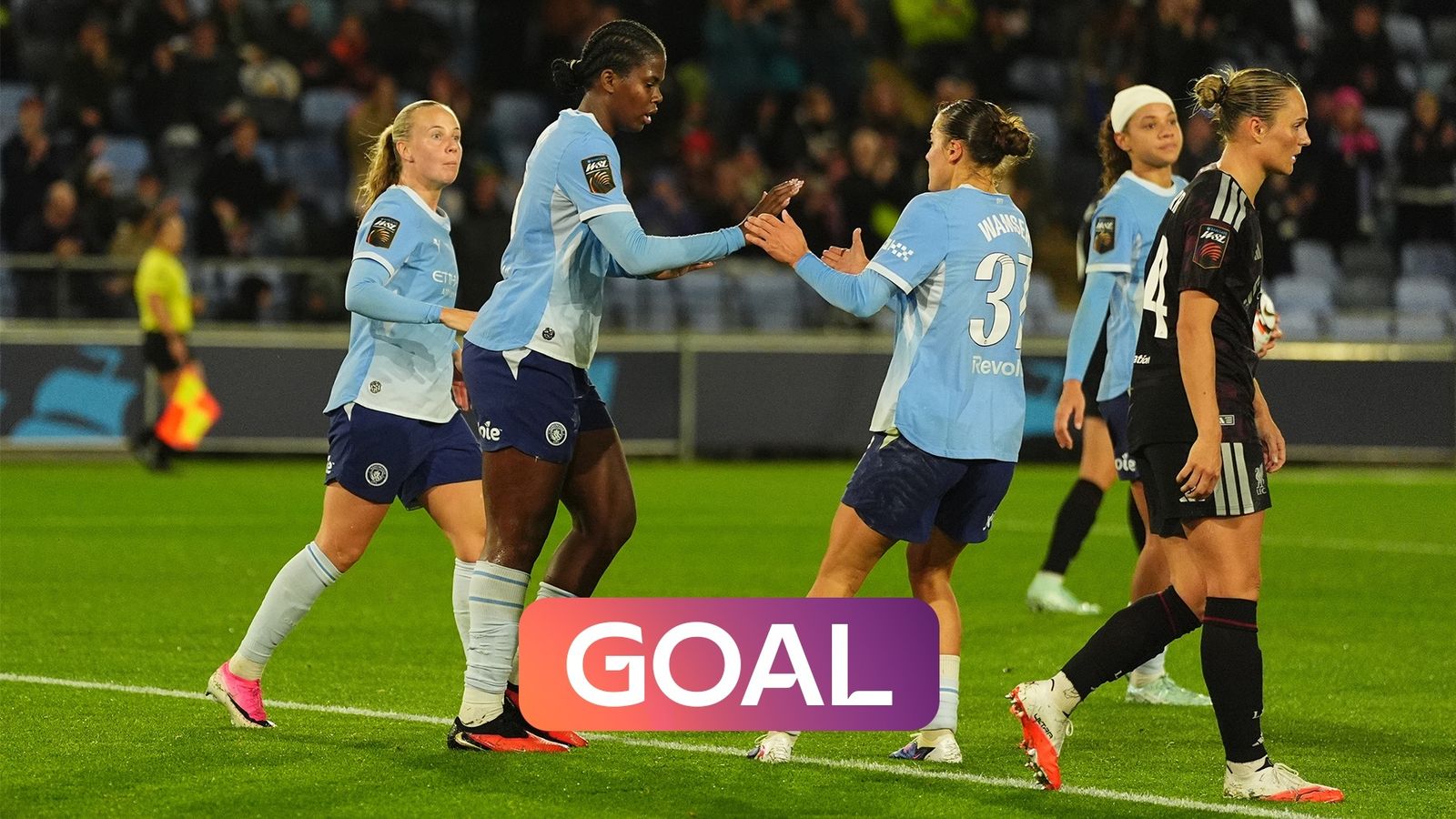 Shaw capitalises on Keating error to equalise for Man City