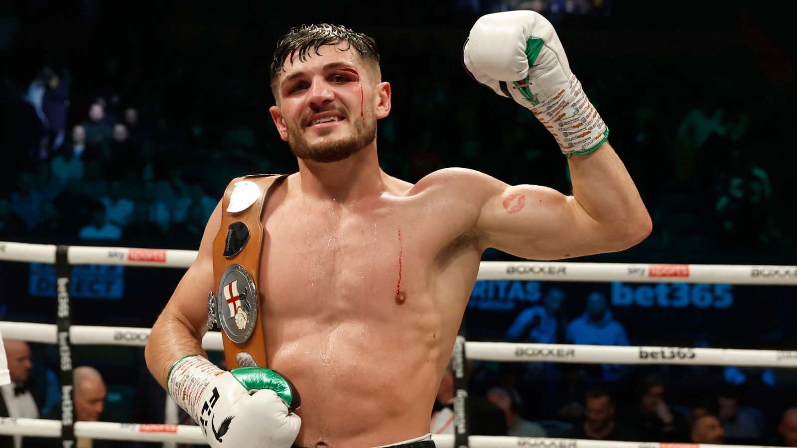 Lee Cutler beat one McKenna, now he wants to fight world champion brother Aaron McKenna if he can overcome Louis Greene | Boxing News