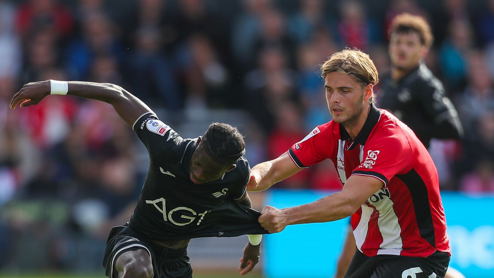 Lincoln 1 – 2 Swansea