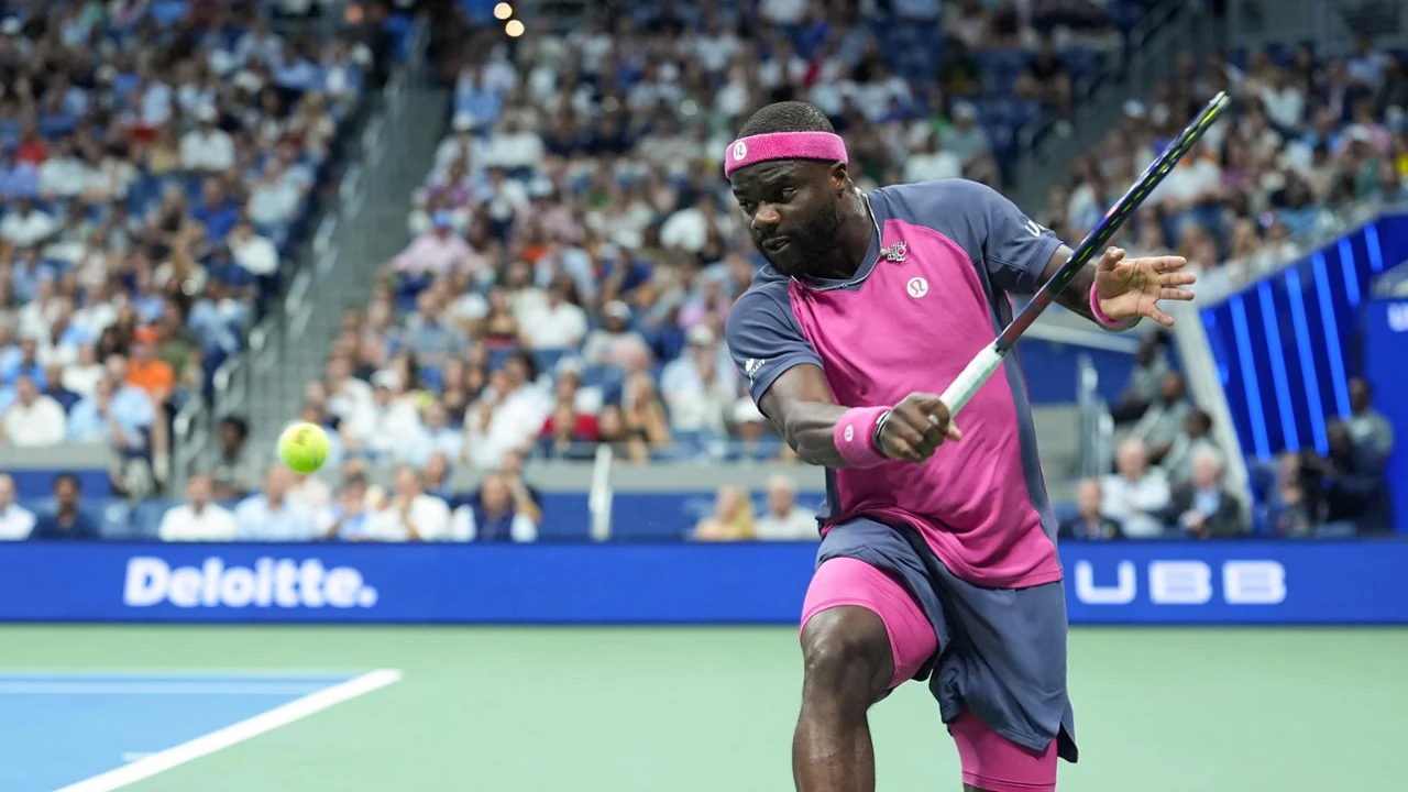 Tiafoe lamenta nova eliminação na semi e vê Shelton mais sólido