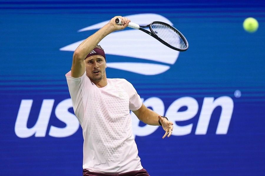 Zverev vence mais um jogo longo e tem chave favorável no US Open