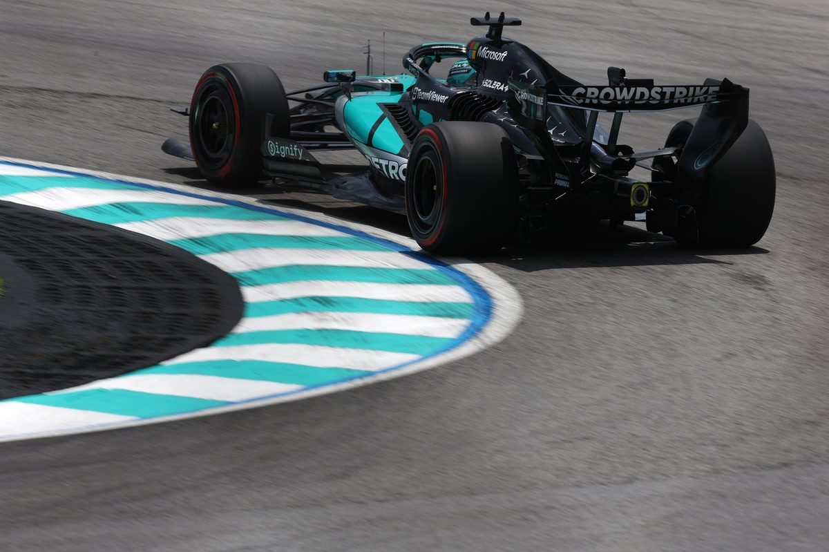 Why extremely rough Sepang was over four seconds slower than Pirelli’s F1 simulations