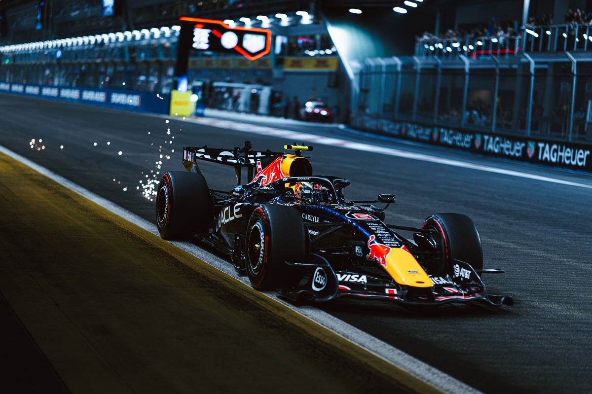 Isack Hadjar “pissed off” after mechanical problems strike at Singapore GP