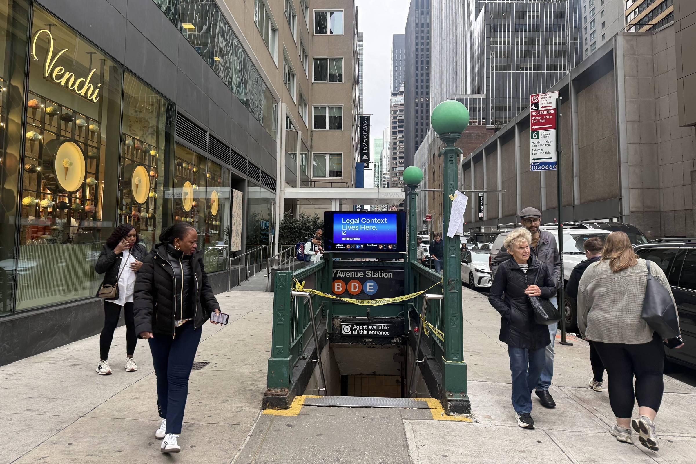 Nova York: Homem é morto a tiros em estação de metrô – 17/10/2026 – Mundo