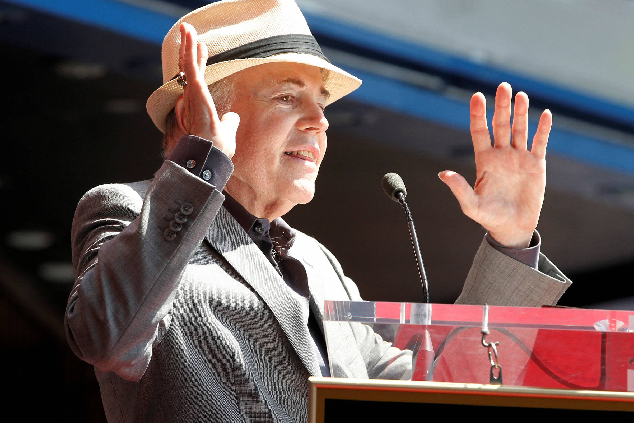 Morre Walter Koenig, ator de ‘Star Trek’, aos 90 anos – 26/10/2026 – Ilustrada