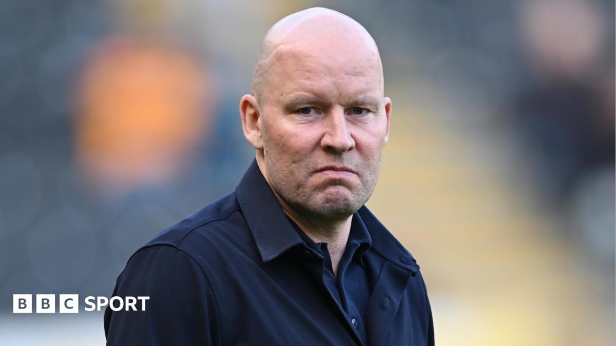 Henrik Pedersen: Sheffield Wednesday sack head coach after less than 15 months in charge
