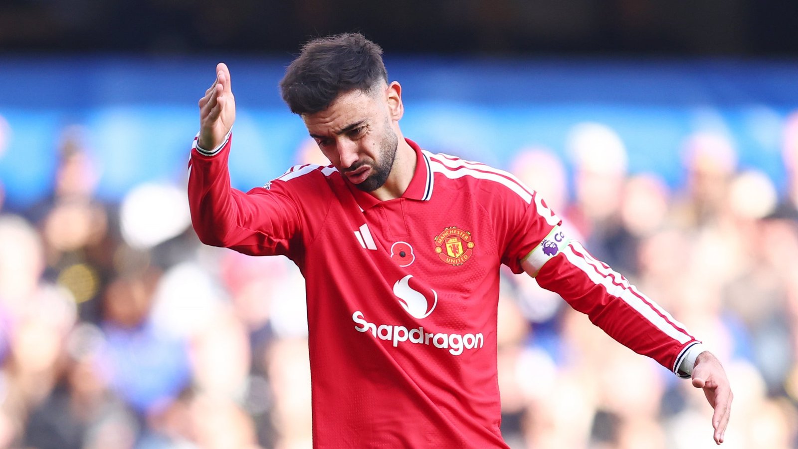 Bruno Fernandes craque après la défaite à Chelsea