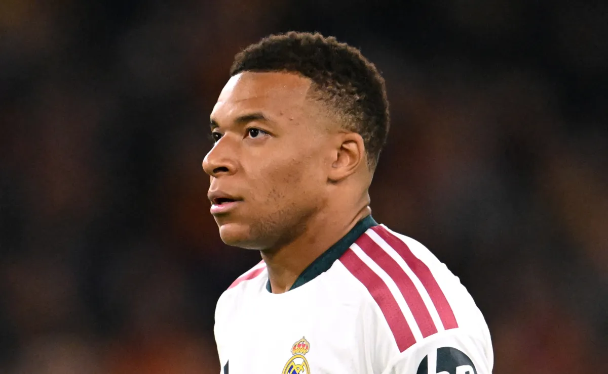 Real Madrid stage historic 4-3 Champions League comeback over Roma with stunning late blitz