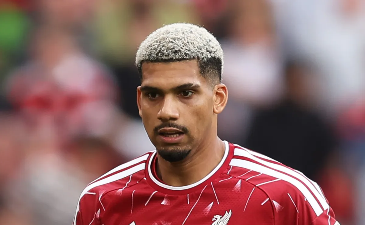 Ronald Araujo addresses permanent Liverpool transfer option following Barcelona loan