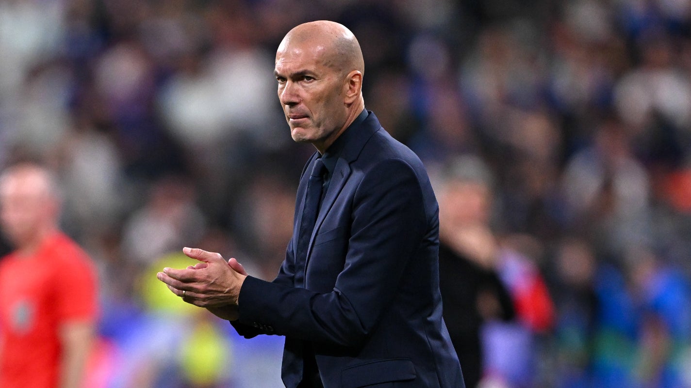 les Bleus de France 98 savourent les débuts de Zidane comme sélectionneur