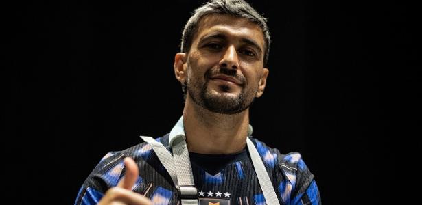 Mauro Cezar critica Data Fifa e prejuízo aos clubes