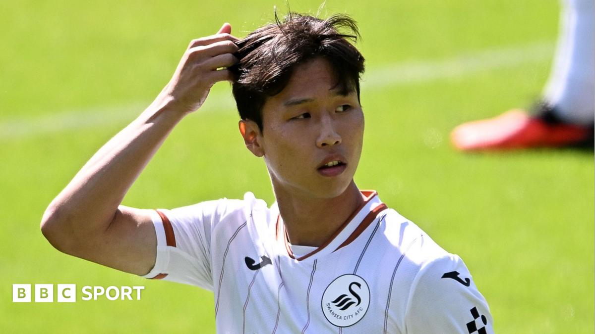 Eom Ji-sung: Swansea winger has strength to move on after alleged racial abuse