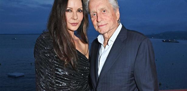Michael Douglas diz que quase perdeu Zeta-Jones para Kobe Bryant