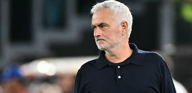 Mourinho indica Vini Jr. titular na Champions e o defende: ‘Espetacular’