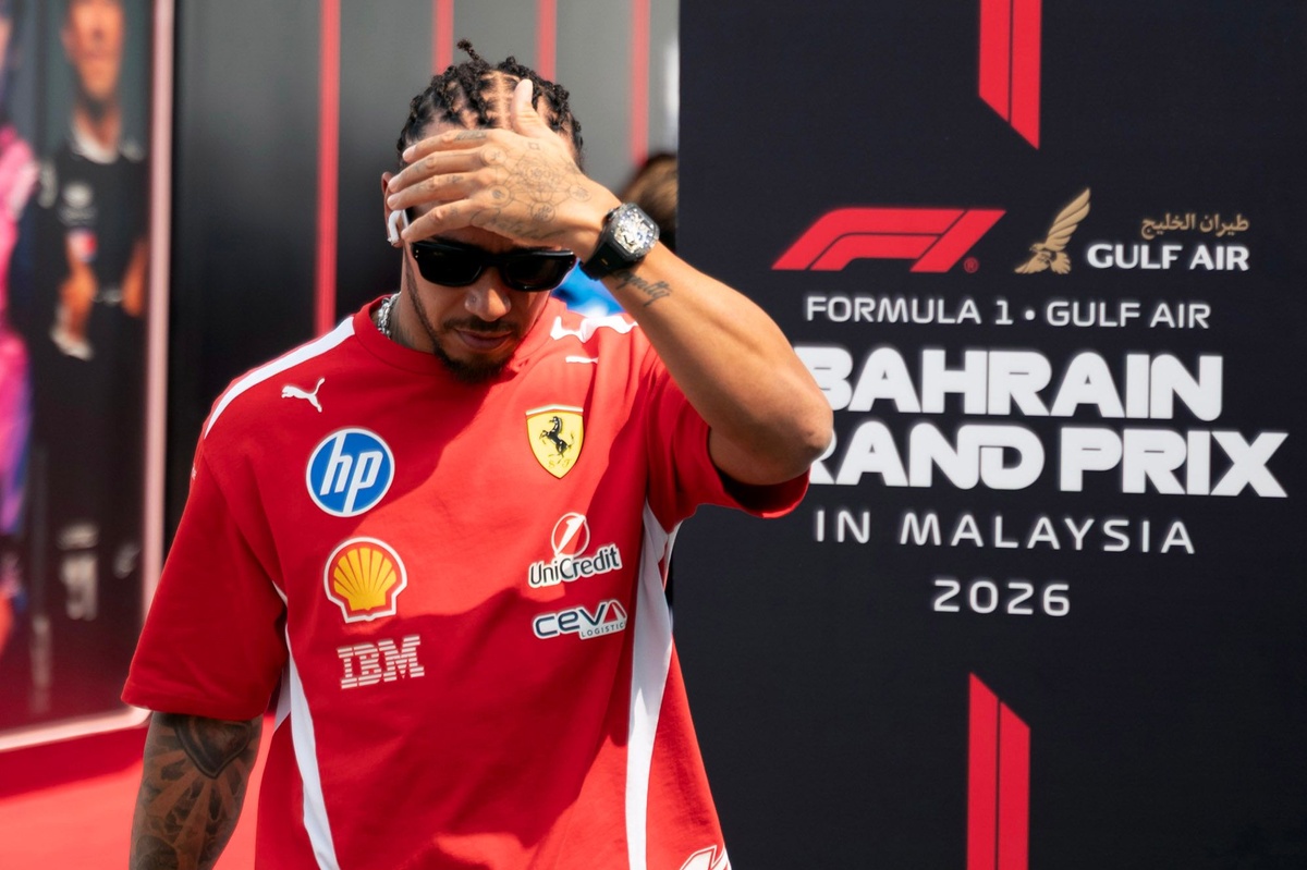 Hamilton: Setores da Ferrari precisam “olhar para o futuro”