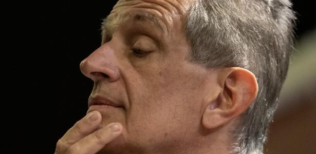 Diretoria do Flamengo está viciada em passar vergonha
