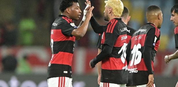 Mauro Cezar diz que elenco está sem crédito na temporada
